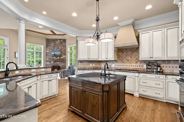 $1,975,000 | 818 Hammock Lane, Knoxville, TN 37934