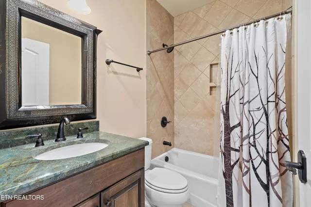 $2,250,000 | 818 Hammock Lane, Knoxville, TN 37934