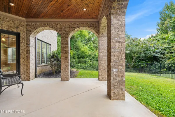 $1,975,000 | 818 Hammock Lane, Knoxville, TN 37934