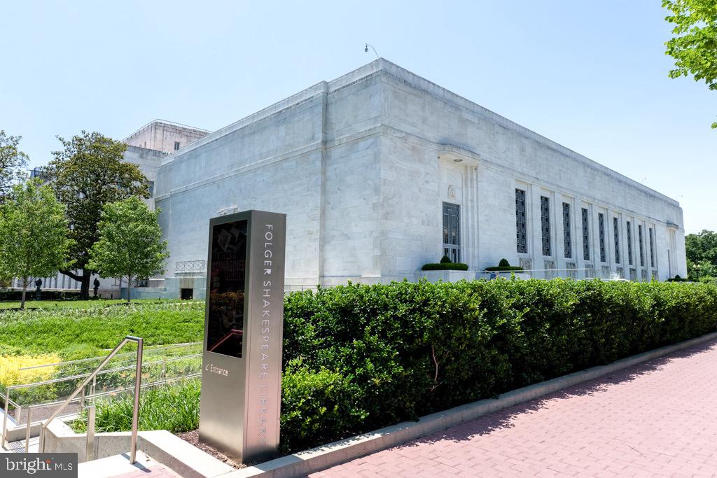 12 3rd Street Southeast, Unit 1 Washington, DC 20003 - Photo 12 of 14