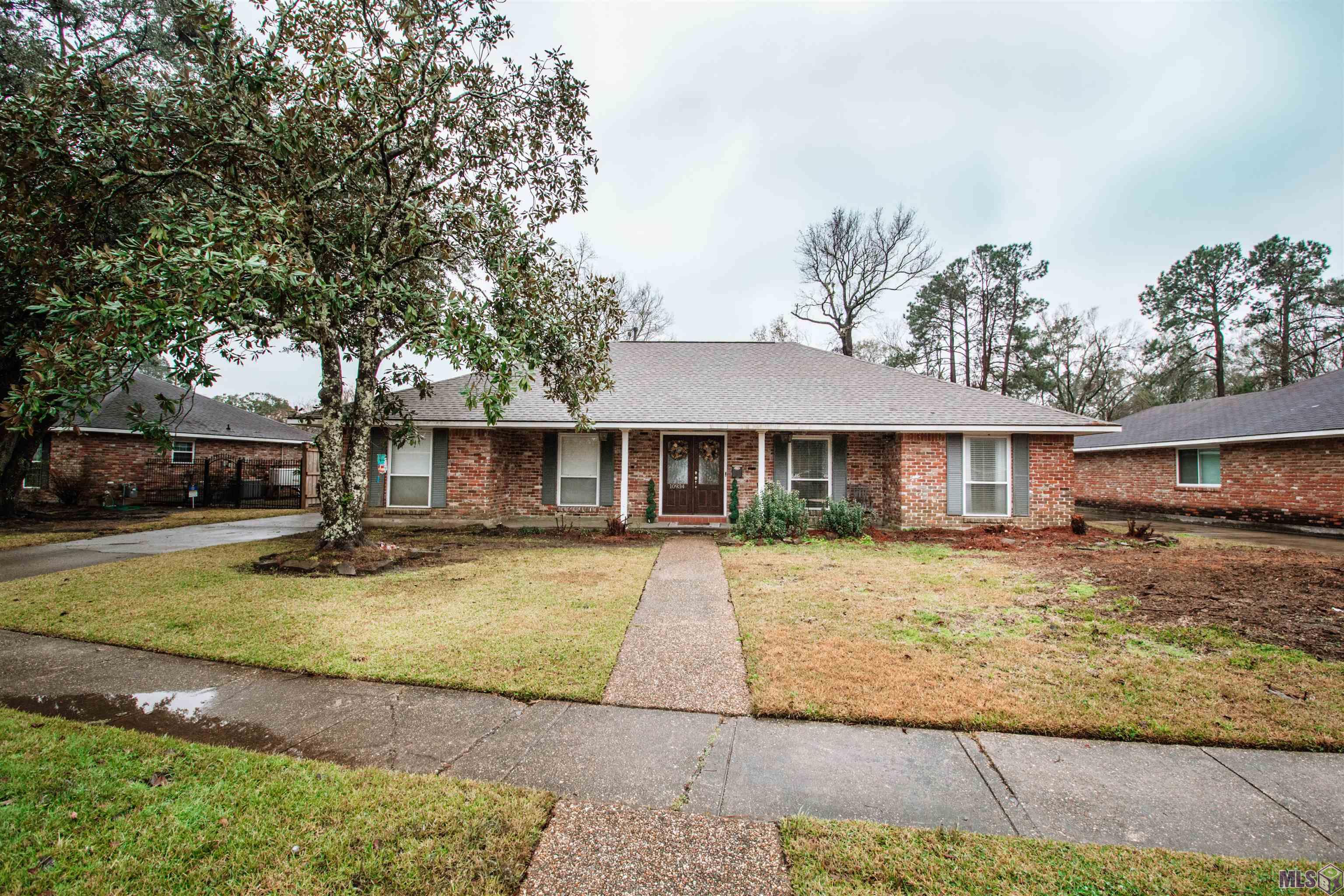 10934 Major Oak Drive Baton Rouge, LA 70815 - Photo 1 of 26
