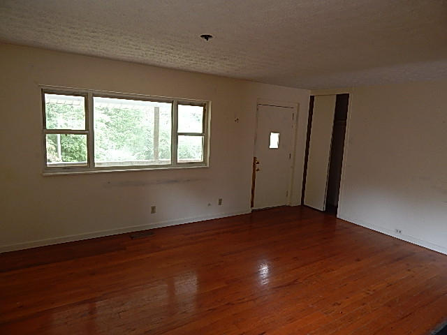 508 Michigan Avenue Oak Ridge, TN 37830 - Photo 12 of 17 DSCN9744