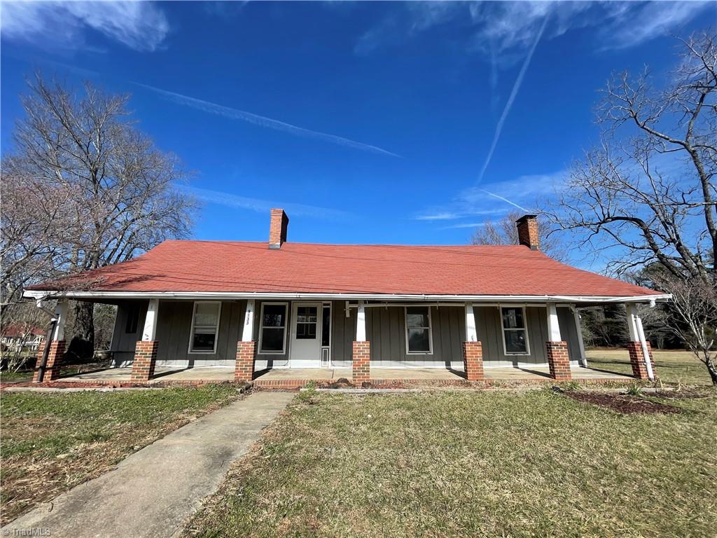 9133 County Line Road Kernersville, NC 27284 - Photo 1 of 14
