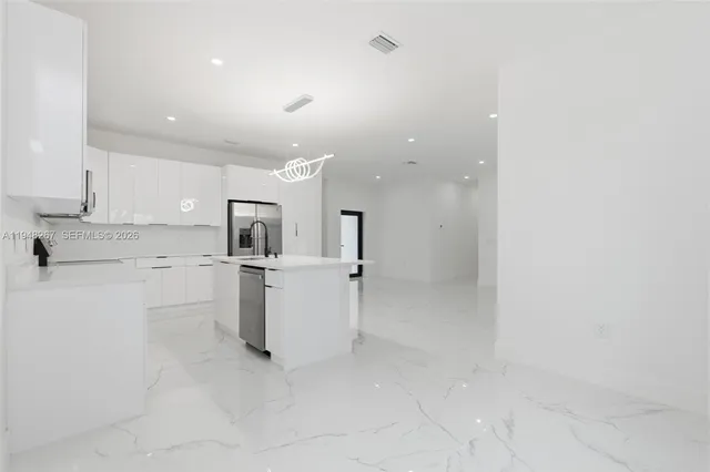 $415,000 | 161 Blackstone Drive, Fort Myers, FL 33913