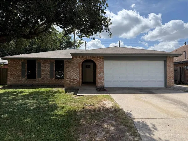 $1,525 | 5916 North 14 1/2 Street, McAllen, TX 78504
