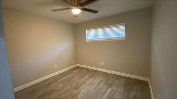 $1,600 | 1202 North O'Connor Road, Irving, TX 75061