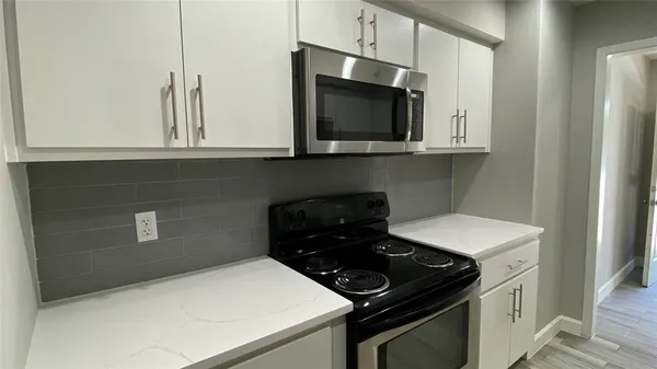 $1,600 | 1202 North O'Connor Road, Irving, TX 75061