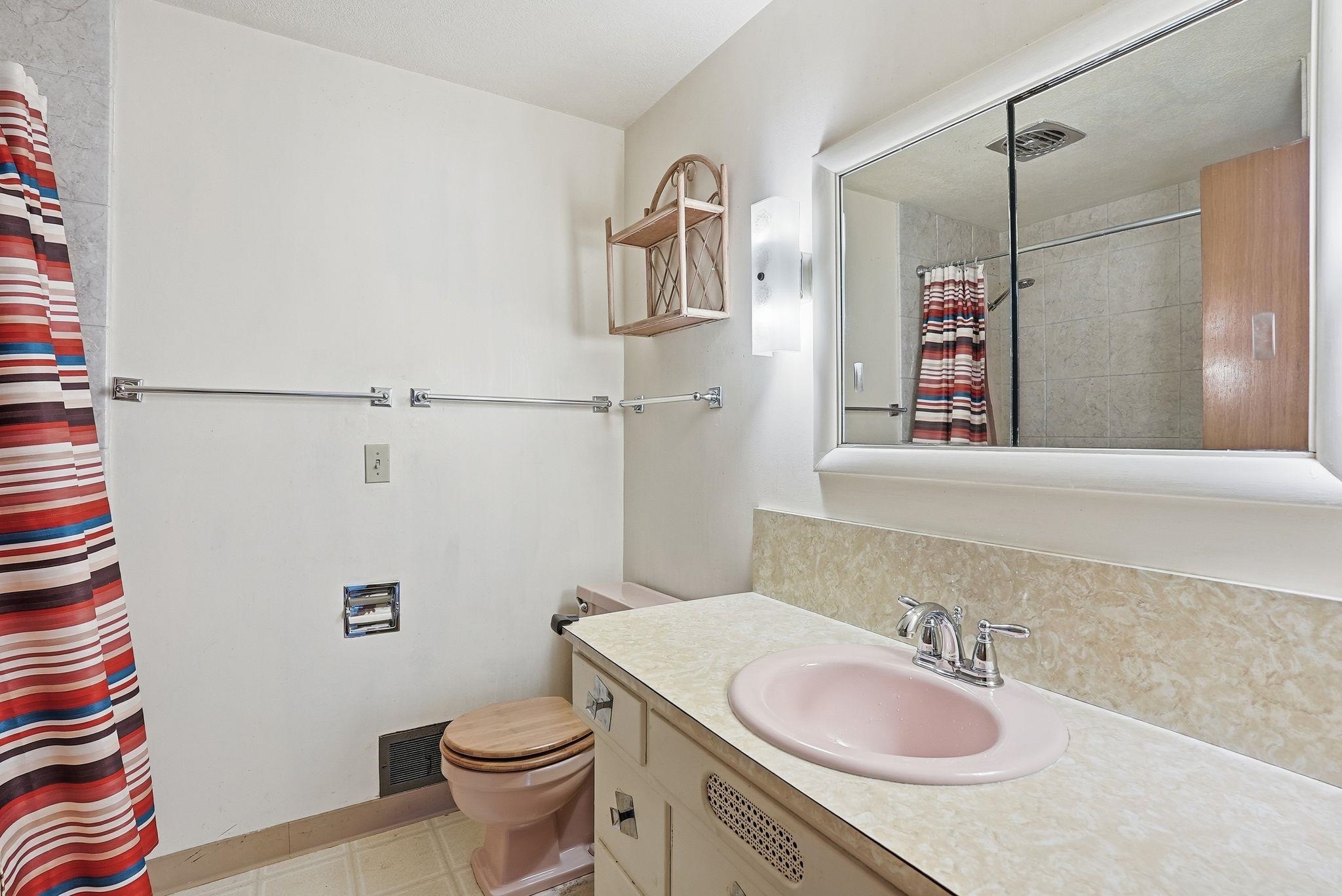 1022 West 16th Avenue Spokane, WA 99203 - Photo 18 of 36