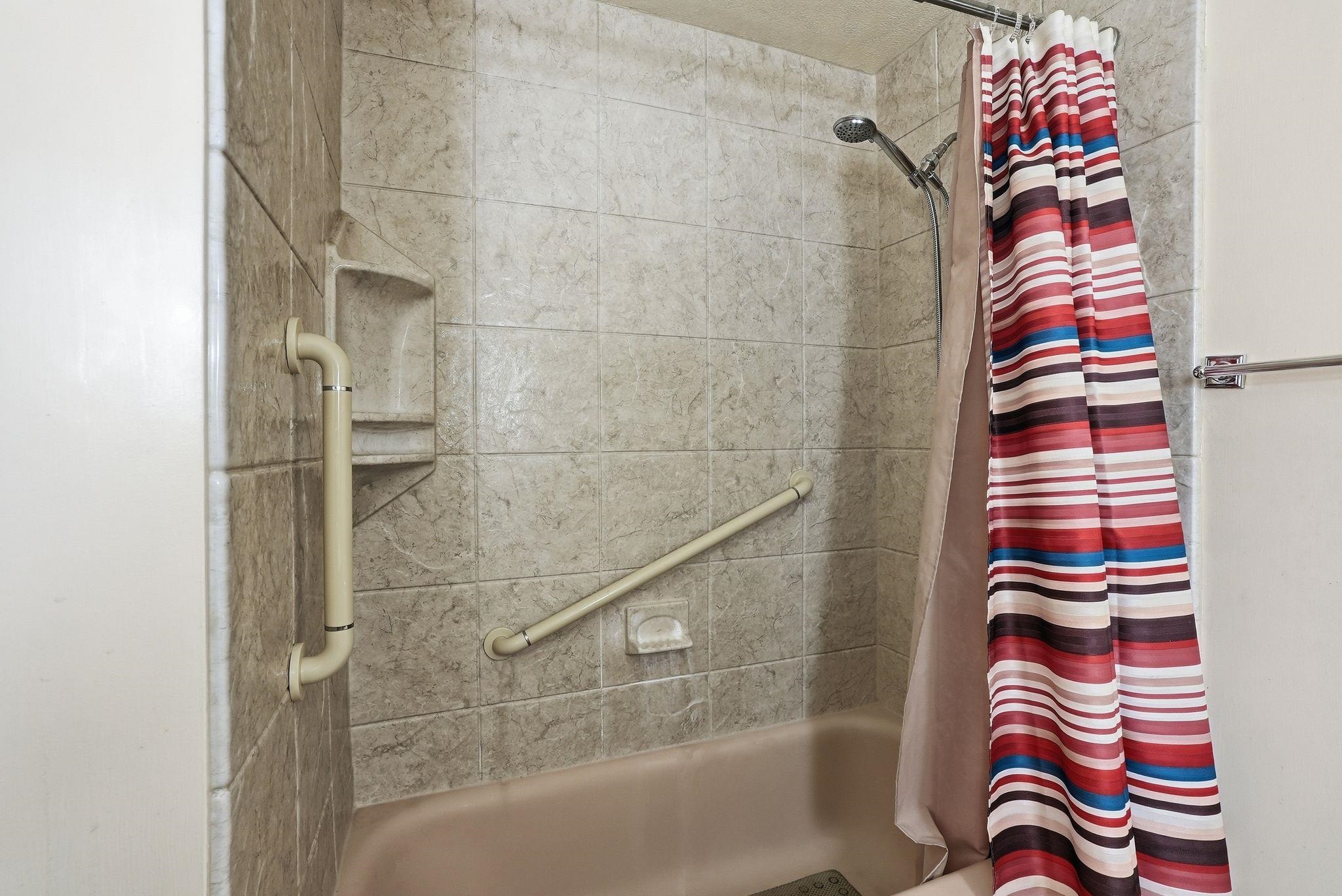 1022 West 16th Avenue Spokane, WA 99203 - Photo 19 of 36