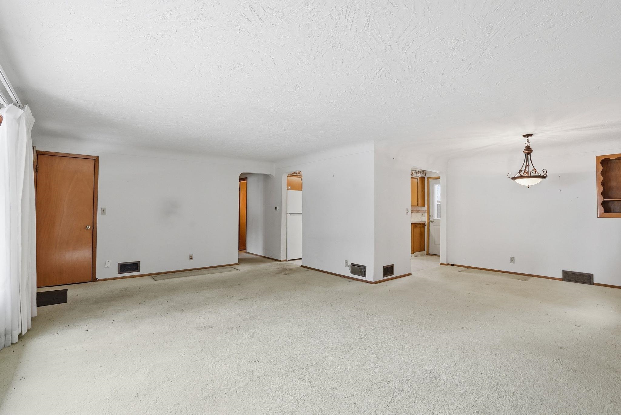 1022 West 16th Avenue Spokane, WA 99203 - Photo 7 of 36