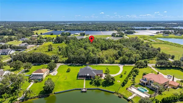 $999,990 | 13410 Walden Sheffield Road, Dover, FL 33527