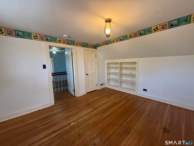 $379,900 | 127 Windy Hill Road, Hampton, CT 06247