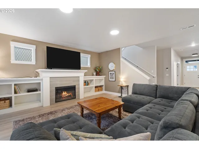 $750,000 | 17671 Southwest Cobb Lane, Beaverton, OR 97007