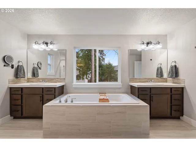 $750,000 | 17671 Southwest Cobb Lane, Beaverton, OR 97007