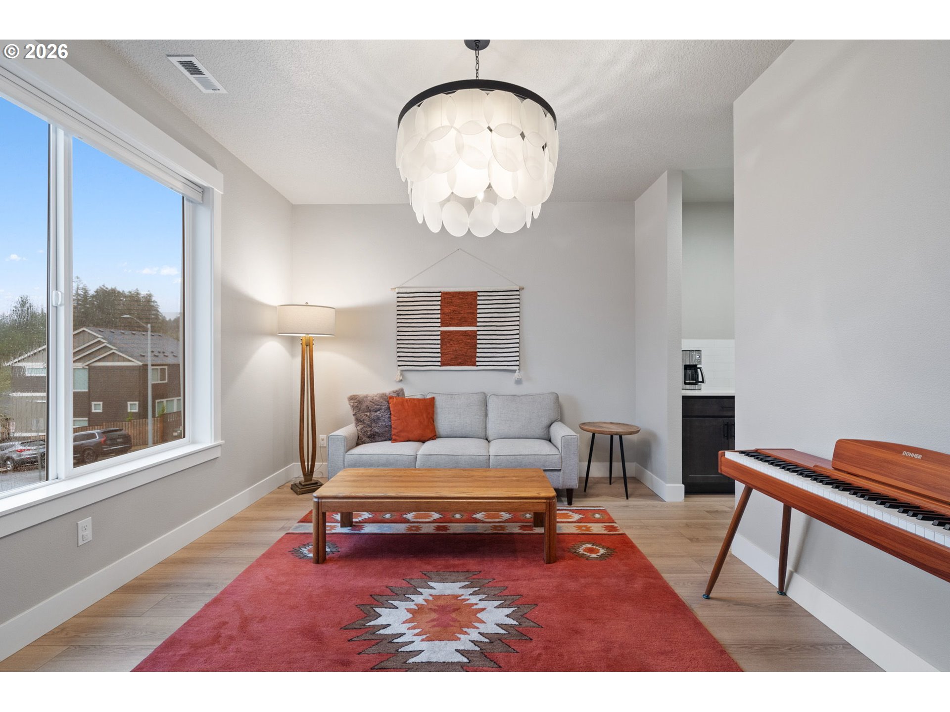 17671 Southwest Cobb Lane Beaverton, OR 97007 - Photo 6 of 48