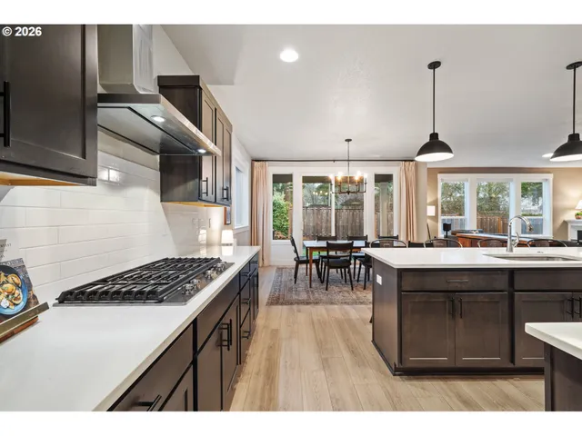 $750,000 | 17671 Southwest Cobb Lane, Beaverton, OR 97007