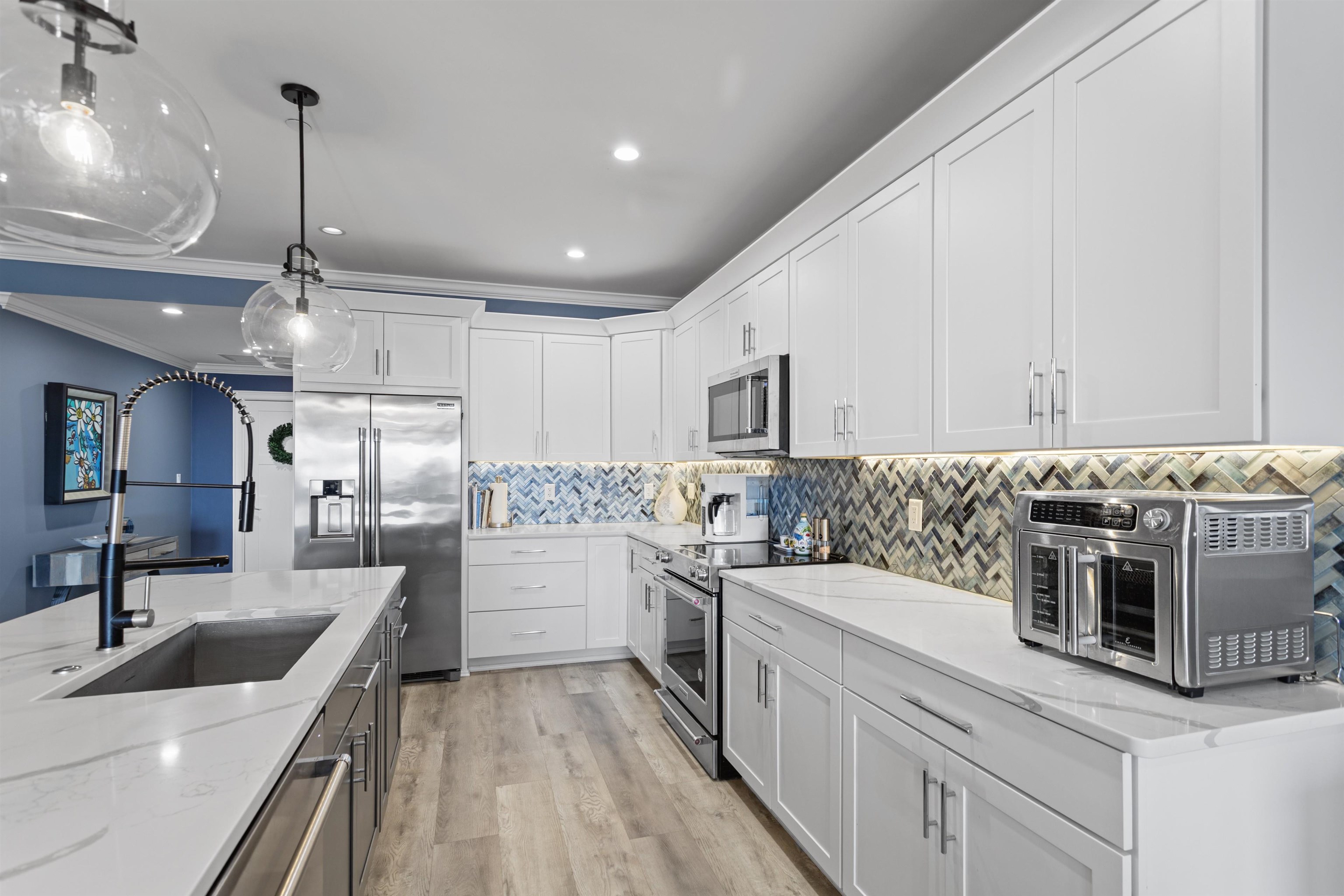 535 Ocean Boulevard, Unit 403 Hampton, NH 03842 - Photo 15 of 46