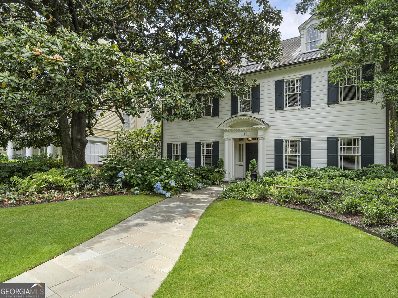 51 Inman Cir Northeast  