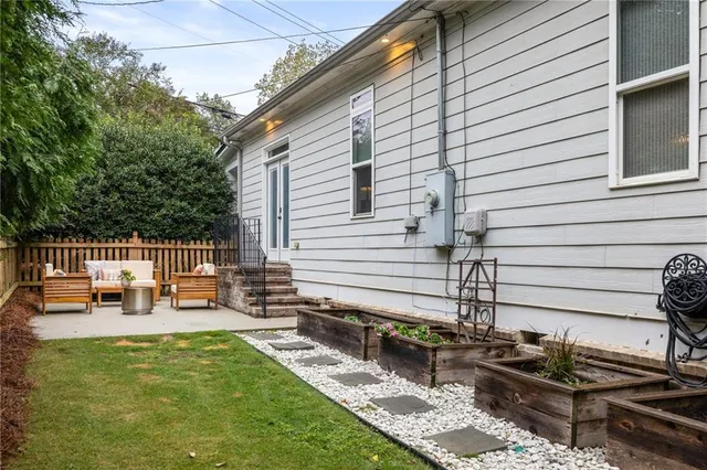 $450,000 | 1721 Marietta Road Northwest, Atlanta, GA 30318