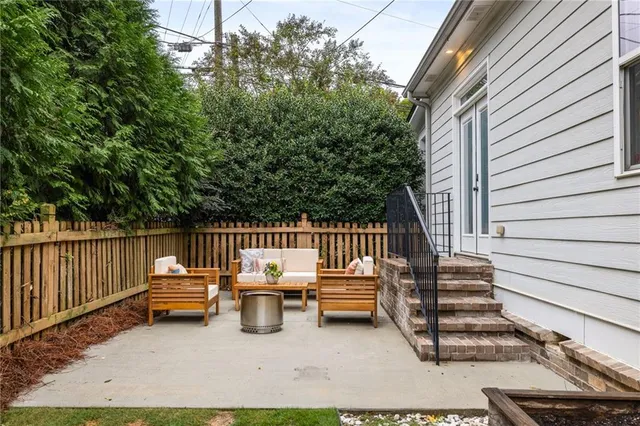 $450,000 | 1721 Marietta Road Northwest, Atlanta, GA 30318