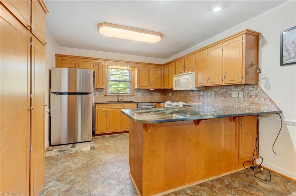 309 Vernon Road Reidsville, NC 27320 - Photo 17 of 47 Gallery Image 17