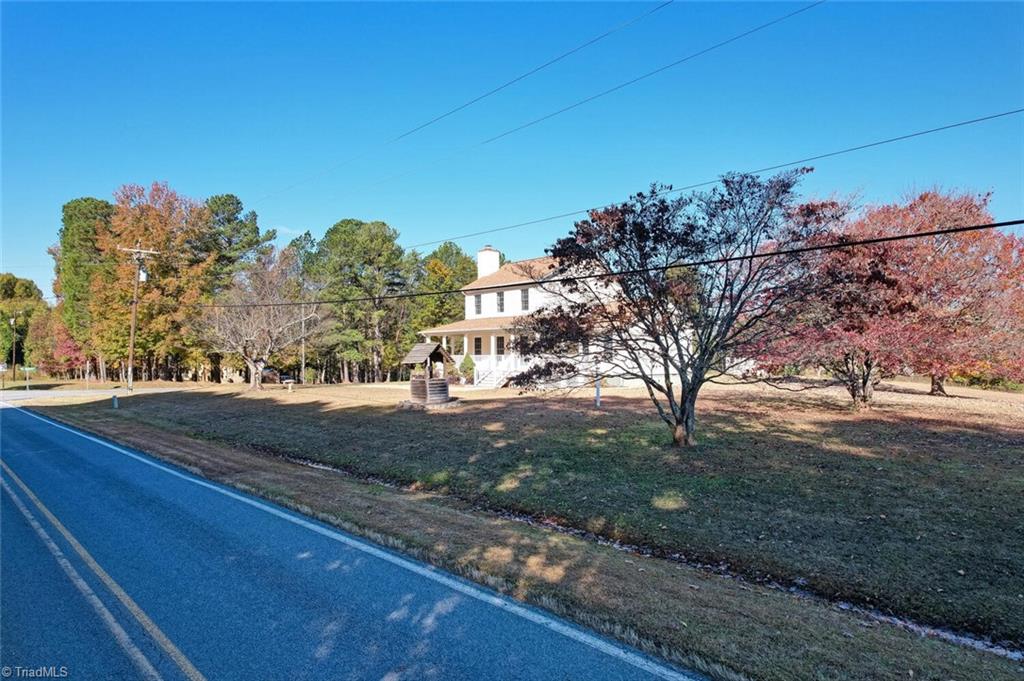 309 Vernon Road Reidsville, NC 27320 - Photo 3 of 47 Gallery Image 3