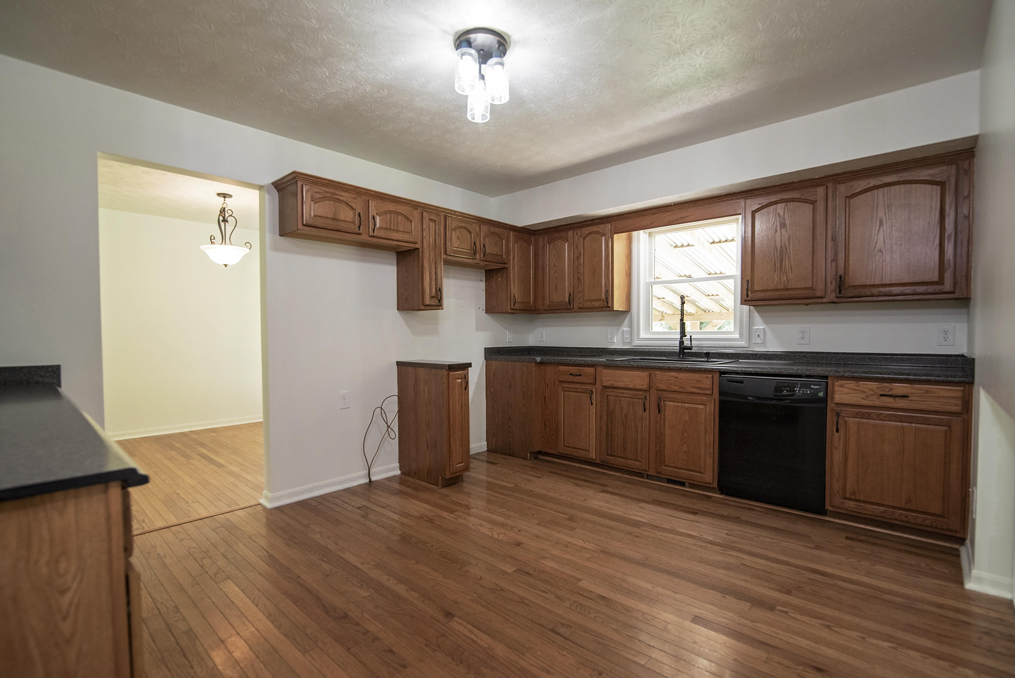 7309 Coffin Station Road Springfield, OH 45502 - Photo 4 of 19