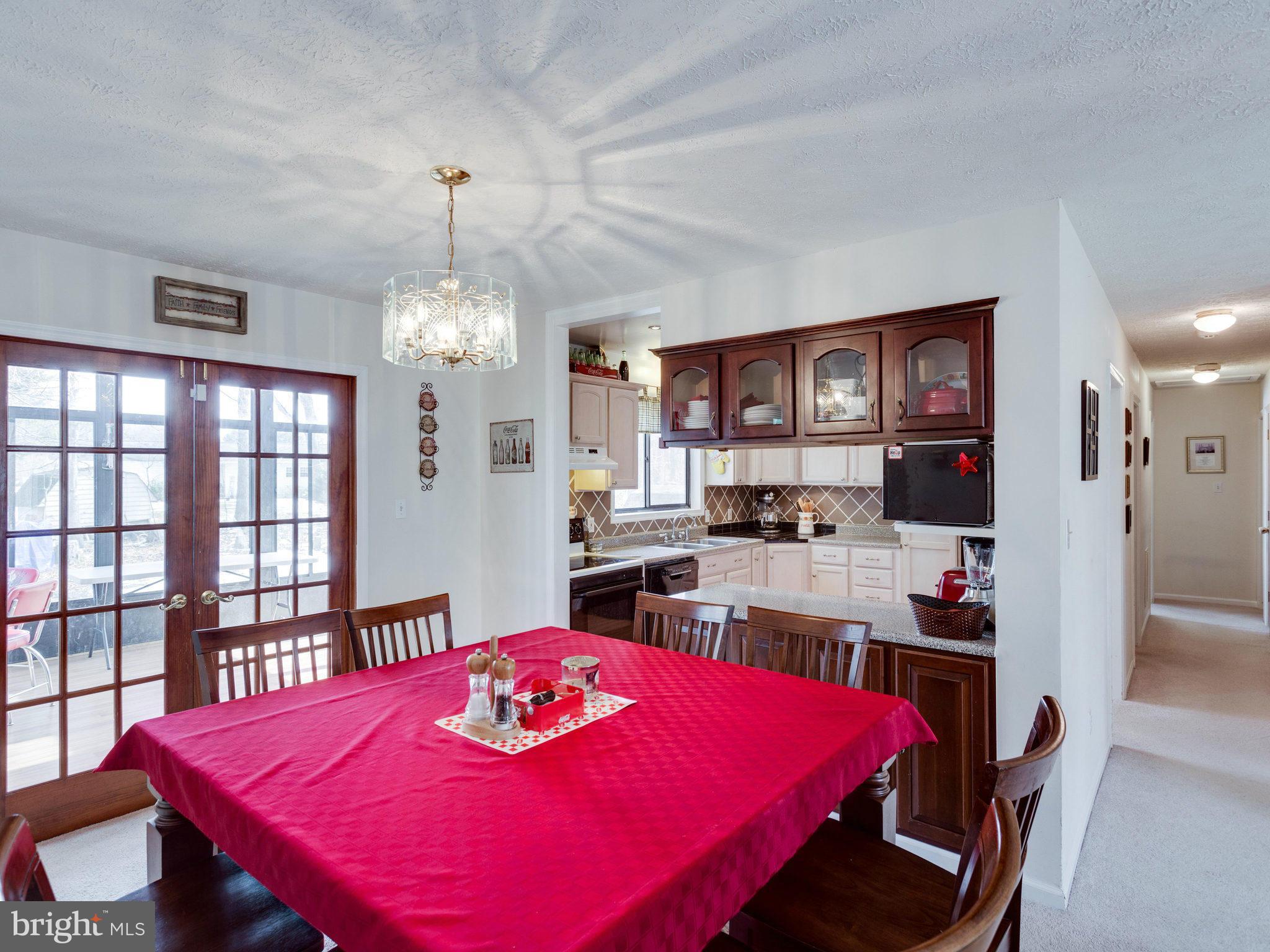 9647 Routts Hill Road Warrenton, VA 20186 - Photo 2 of 21 Dining Room