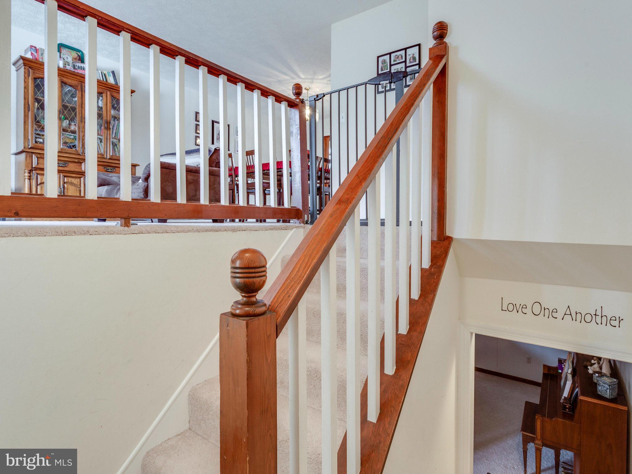 9647 Routts Hill Road Warrenton, VA 20186 - Photo 12 of 21 Interior (General)