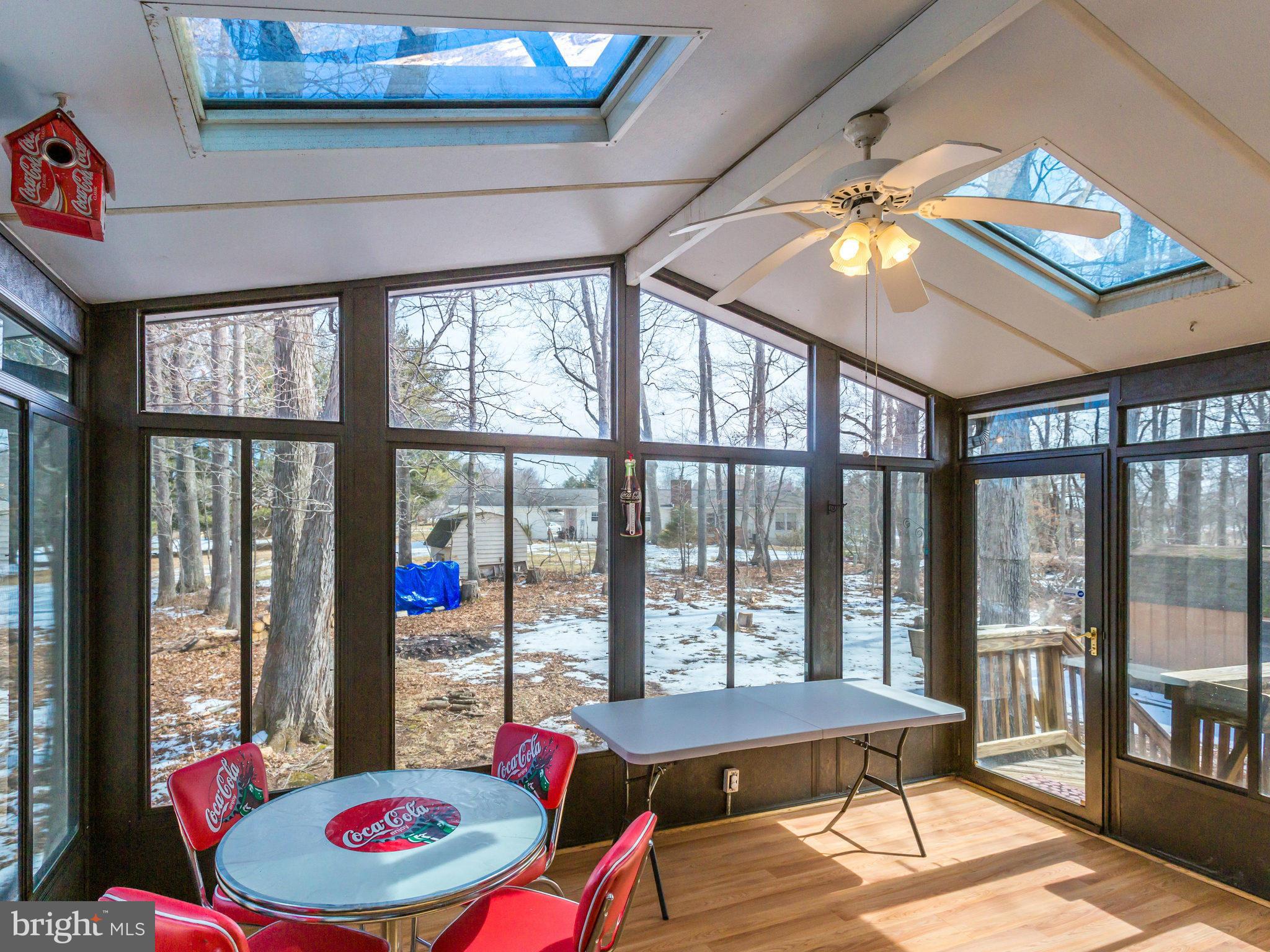 9647 Routts Hill Road Warrenton, VA 20186 - Photo 3 of 21 Interior (General)