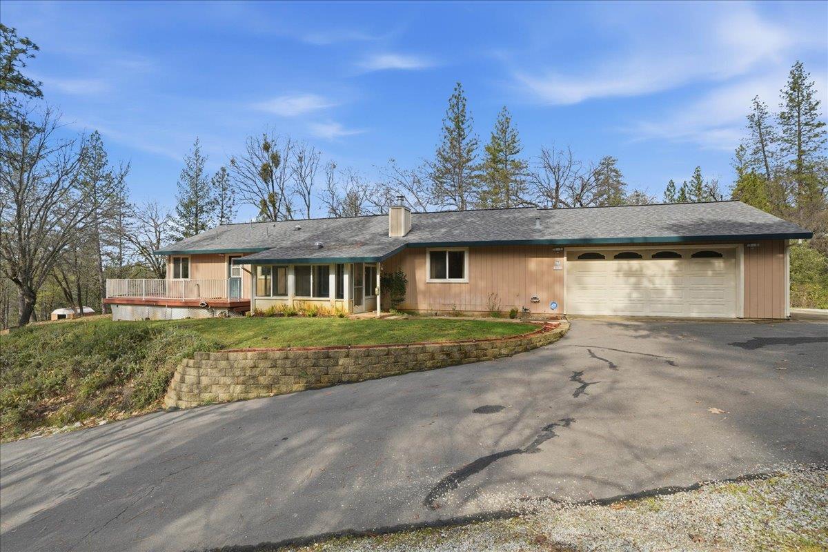 4881 China Camp Road Placerville, CA 95667 - Photo 2 of 51