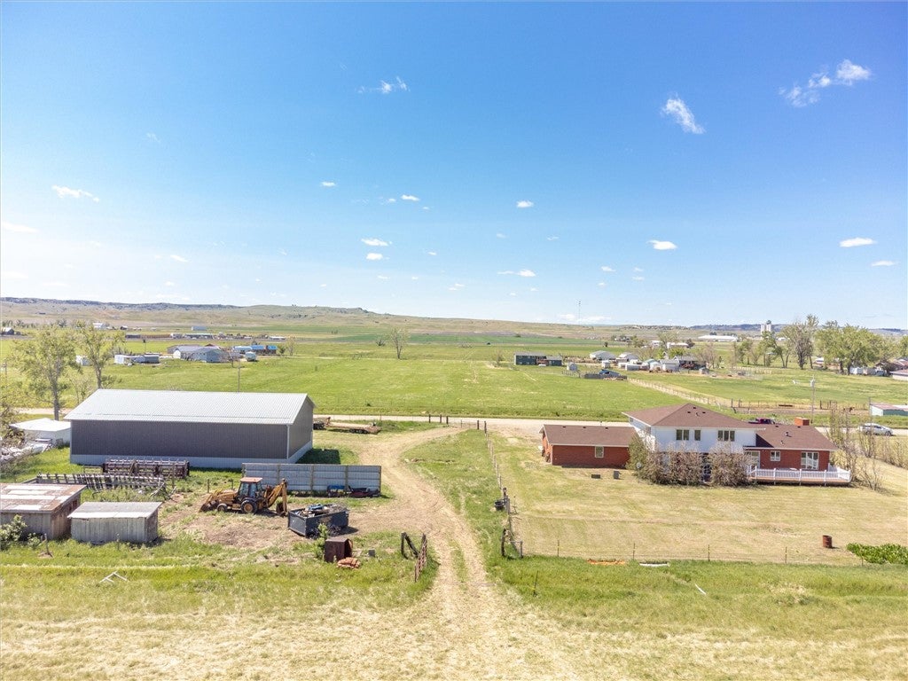 527 West D Road Huntley, MT 59037 - Photo 5 of 47 Gallery Image 5