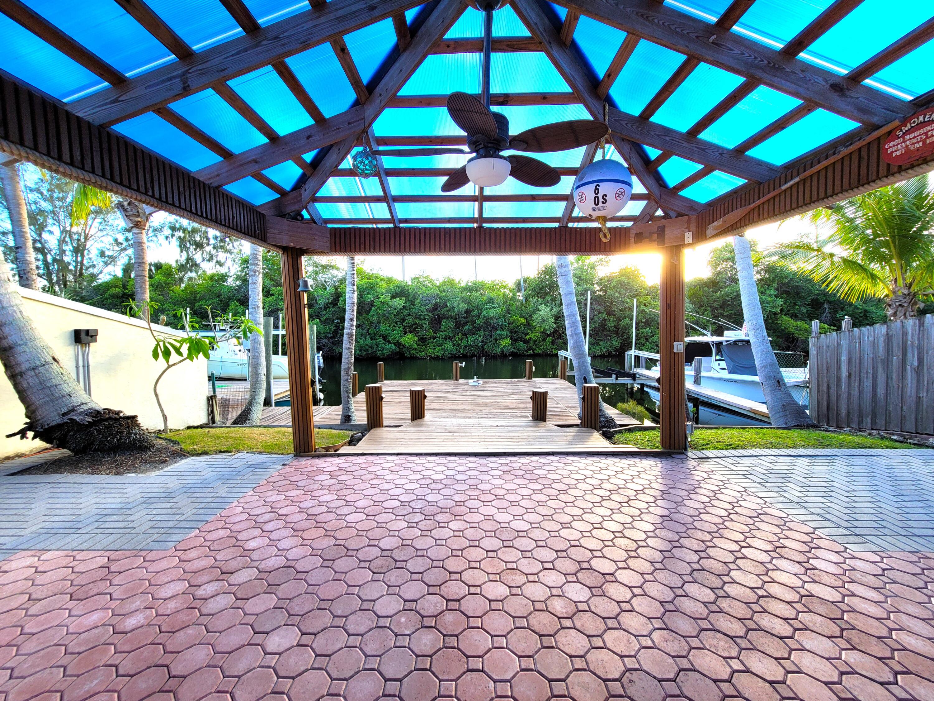 1903 Robalo Drive Vero Beach, FL 32960 - Photo 2 of 37 2