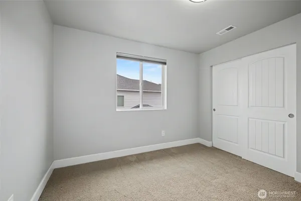 $619,900 | 207 Fielding Street Northeast, Orting, WA 98360