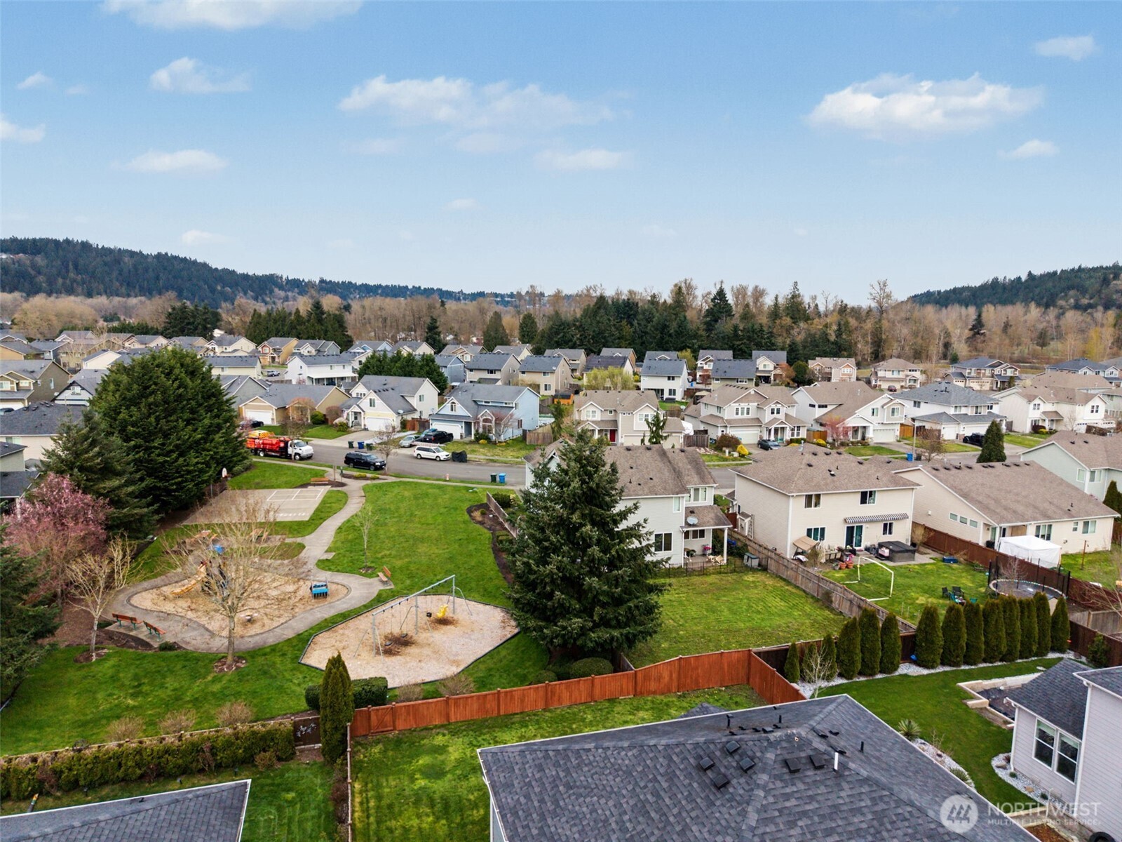 207 Fielding Street Northeast Orting, WA 98360 - Photo 35 of 37 a view of a city