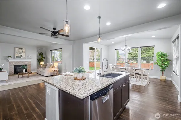 $619,900 | 207 Fielding Street Northeast, Orting, WA 98360