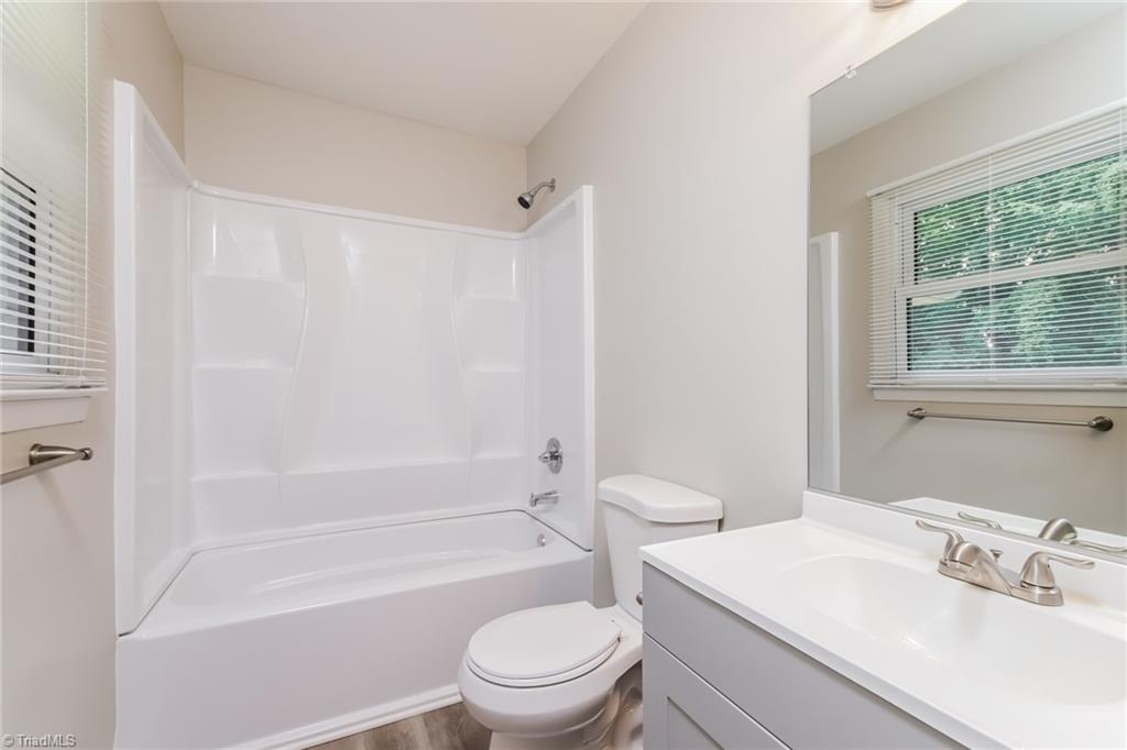 332 Foxcroft Drive Winston-Salem, NC 27103 - Photo 14 of 17