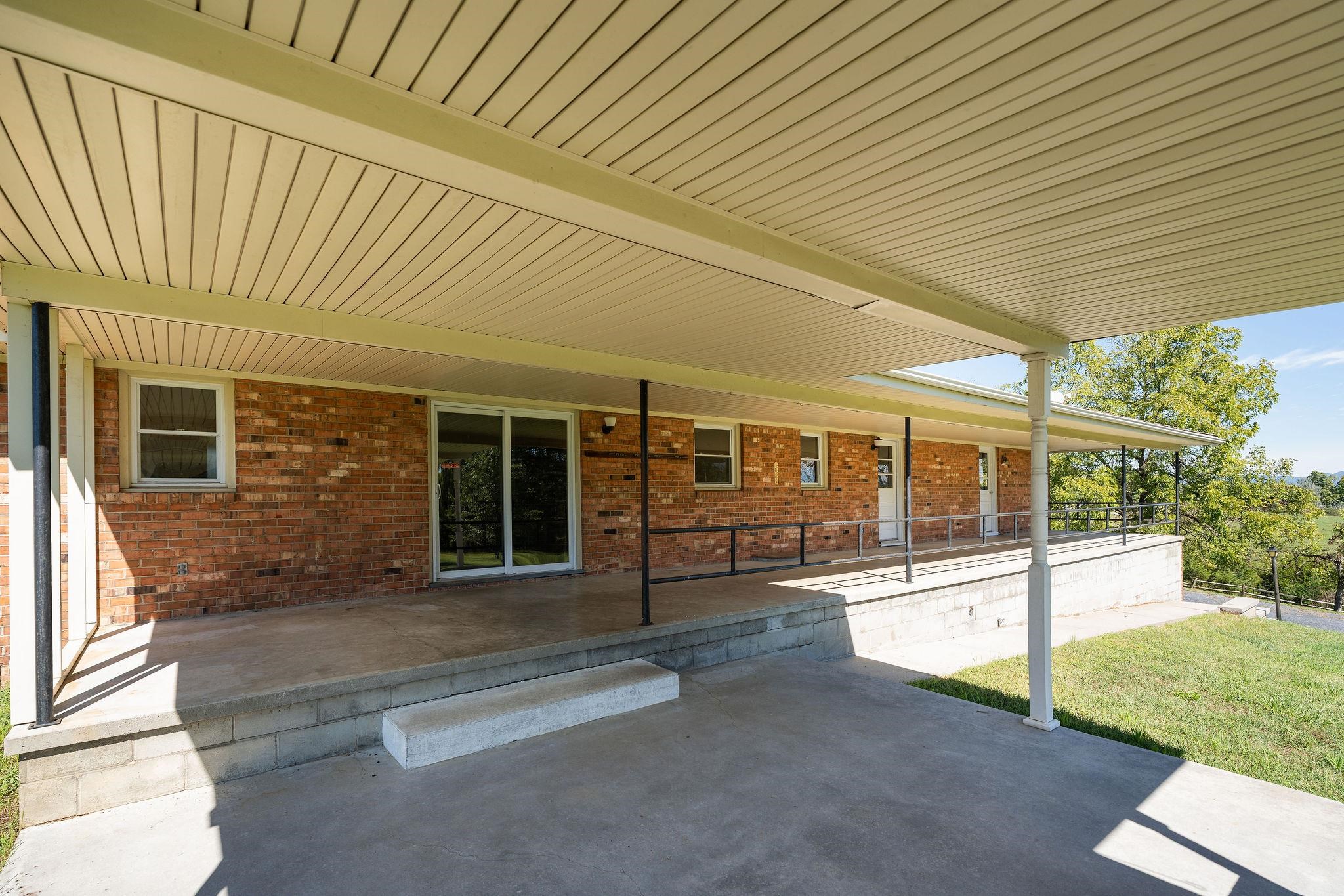 71 Hermitage Road Staunton, VA 24401 - Photo 18 of 66 Gallery Image 18
