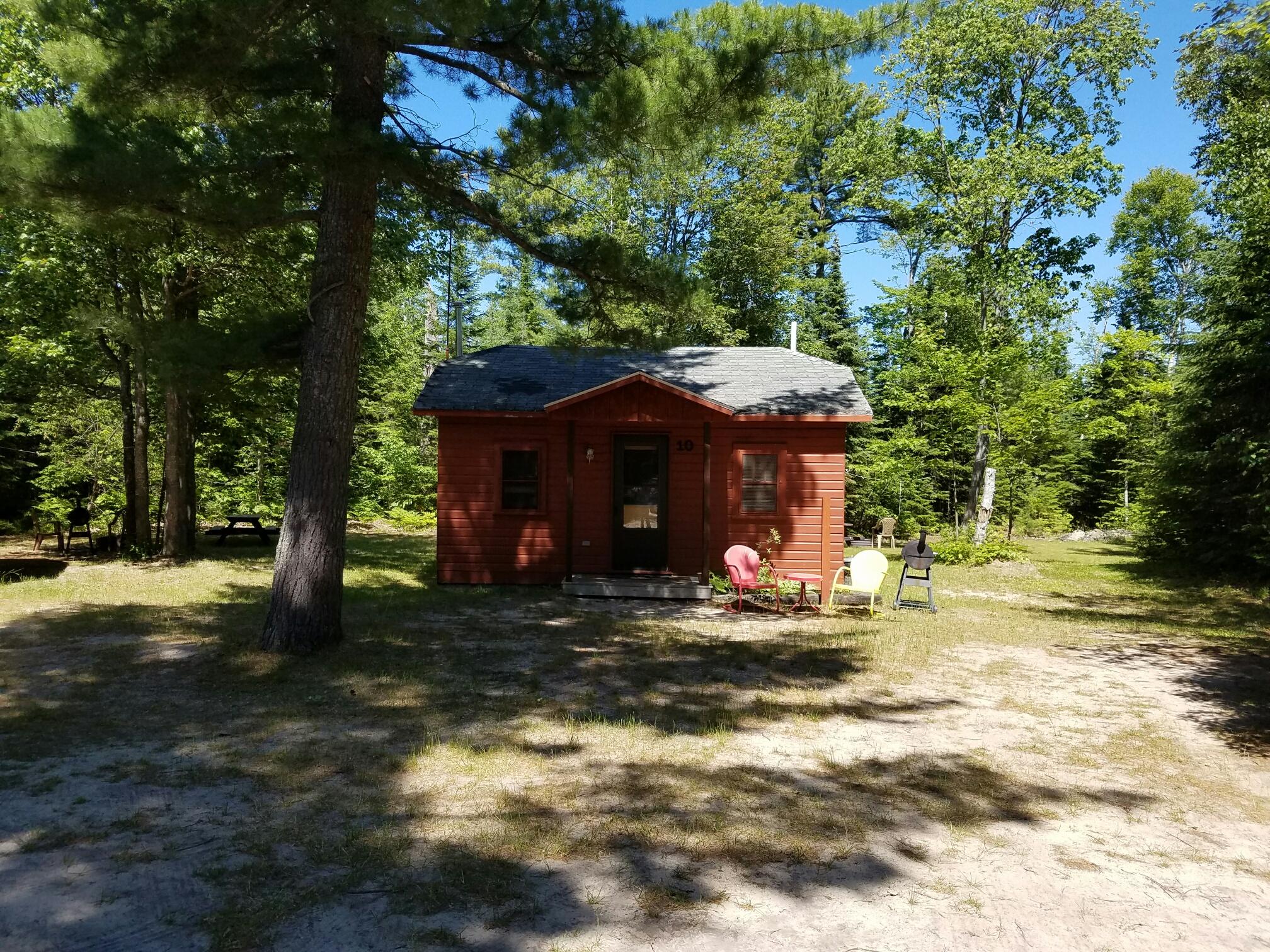 8442 North Whitefish Point Road Paradise, MI 49768 - Photo 13 of 29 Gallery Image 13