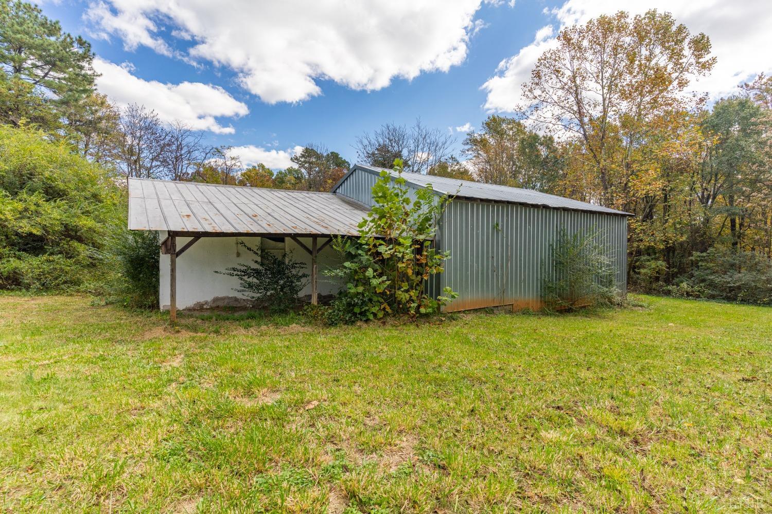3676 Depot Road Rustburg, VA 24588 - Photo 25 of 37 a view of a backyard
