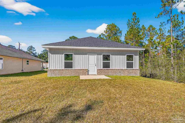 $279,900 | 2976 North 25th Avenue, Milton, FL 32583