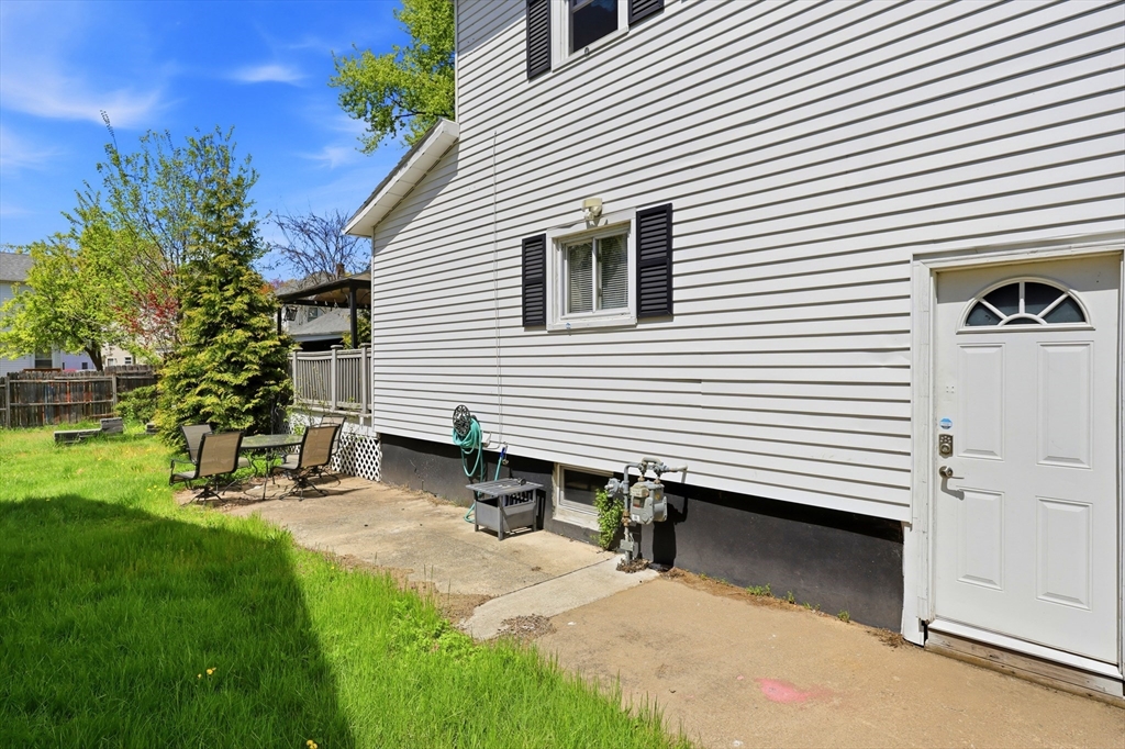 12 Angelo Street Springfield, MA 01119 - Photo 32 of 32