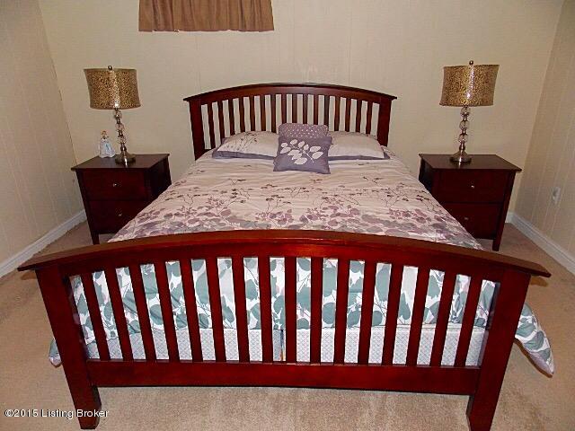 4620 Beaver Road Louisville, KY 40207 - Photo 21 of 28 IMG_2401