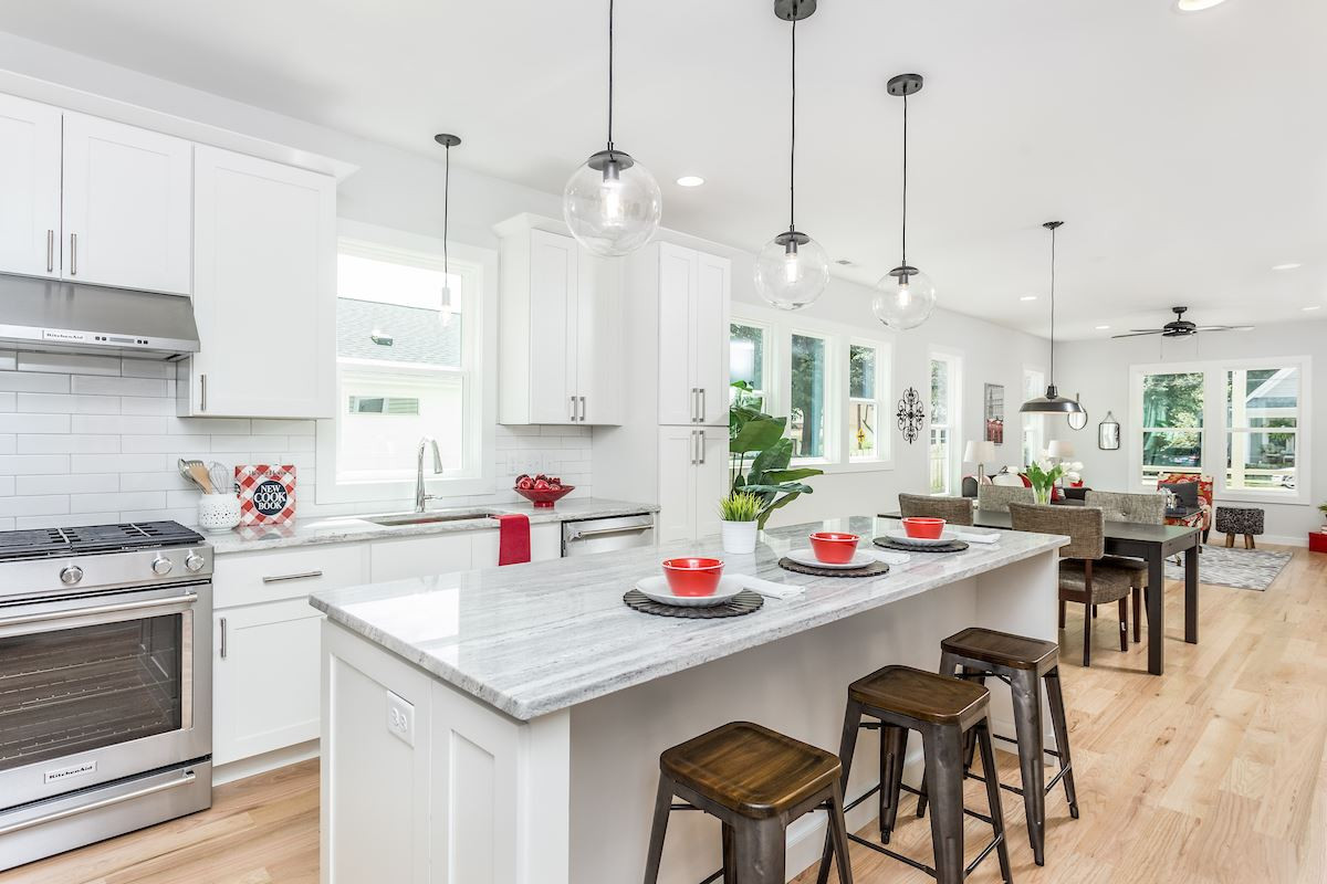 709 South East Street Raleigh, NC 27601 - Photo 10 of 30 Eat-in Kitchen