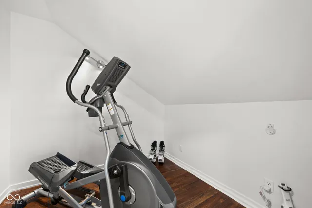 $779,900 | 3164 North Washington Boulevard, Indianapolis, IN 46205