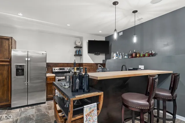 $779,900 | 3164 North Washington Boulevard, Indianapolis, IN 46205