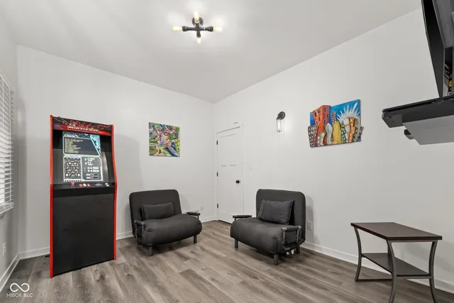 $779,900 | 3164 North Washington Boulevard, Indianapolis, IN 46205