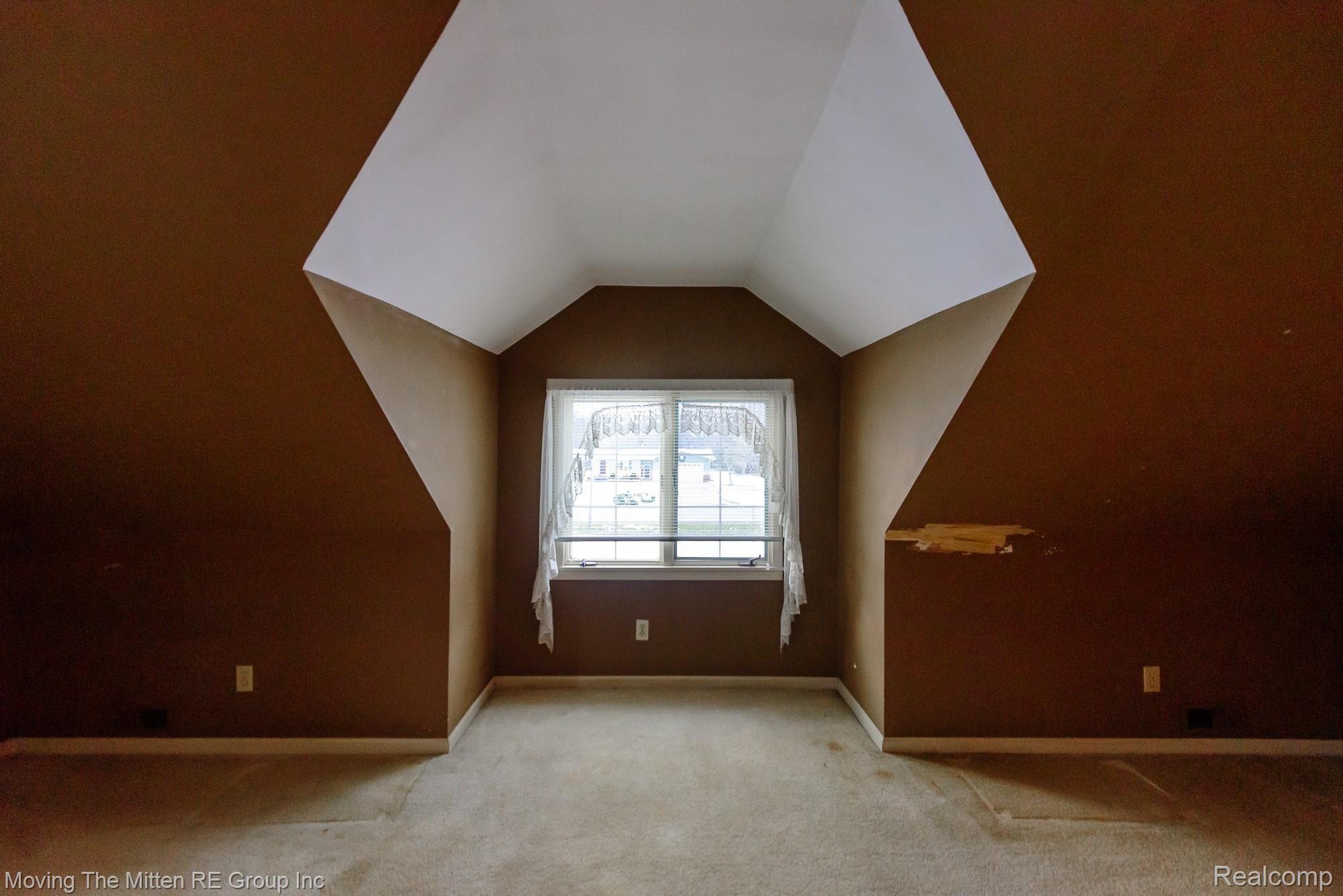 23715 Waltz Road New Boston, MI 48164 - Photo 36 of 58 33.jpg