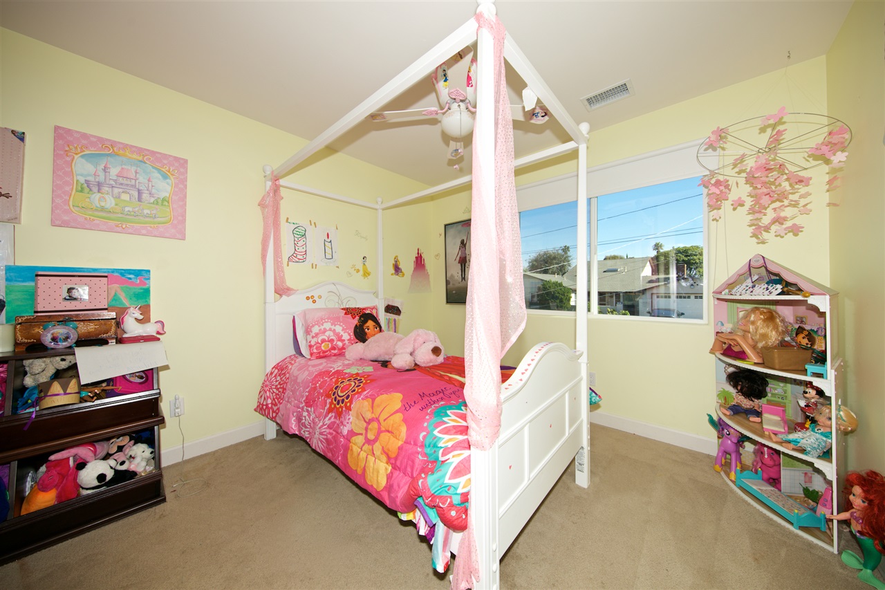 8814 Robinhood Lane La Jolla, CA 92037 - Photo 16 of 25