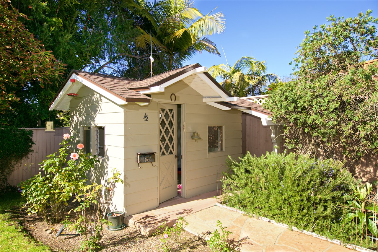 8814 Robinhood Lane La Jolla, CA 92037 - Photo 23 of 25